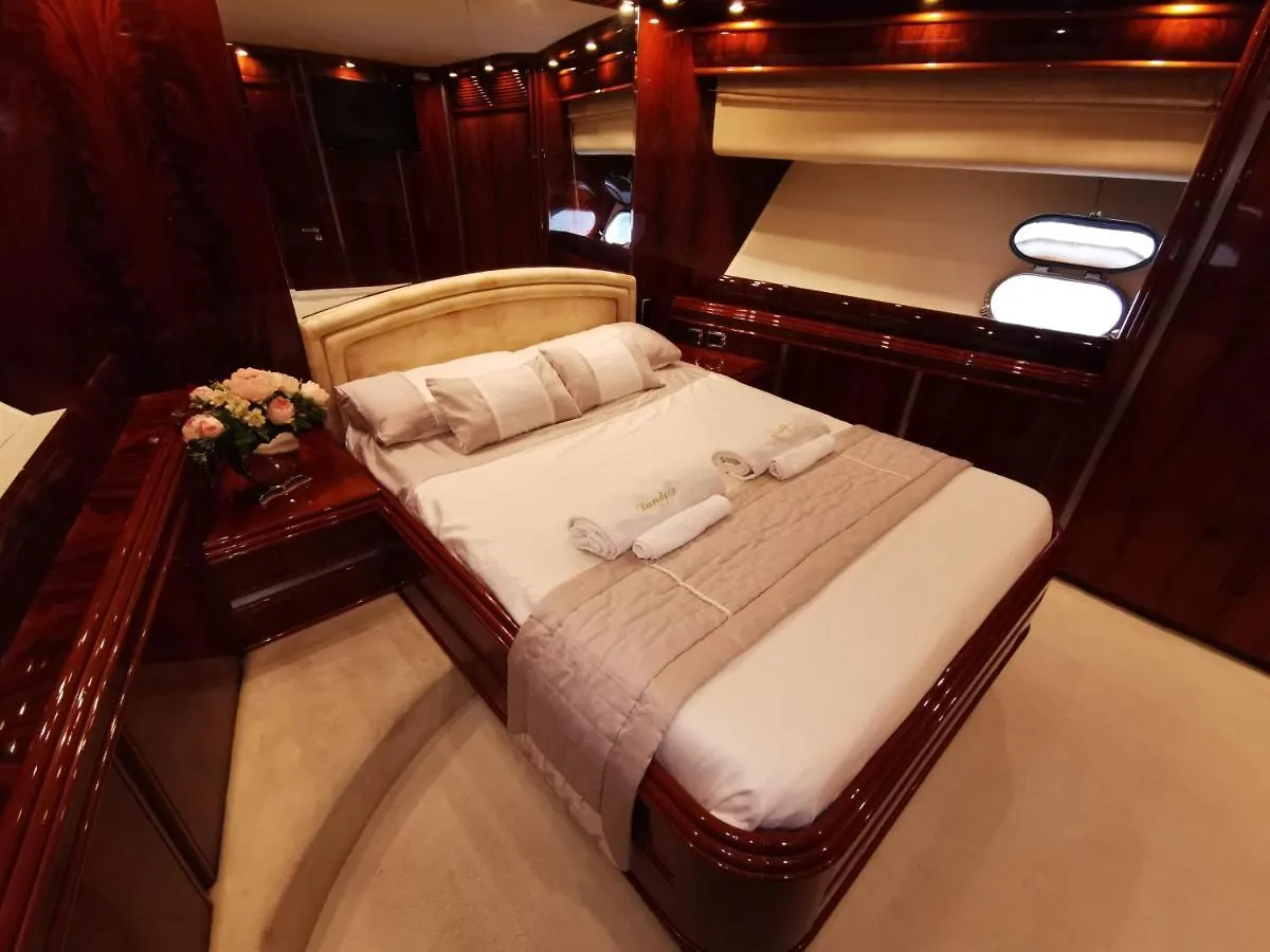 Rent Luxury Motor Yacht Hotel Barcelona Spain